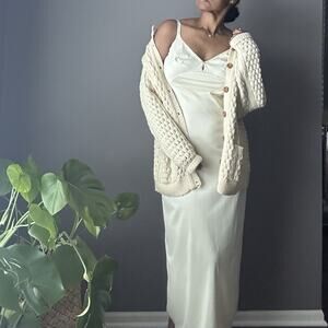 Vintage Full Length Maxi Slip Women’s Size 34 Cream Key Hole‎ Rosette